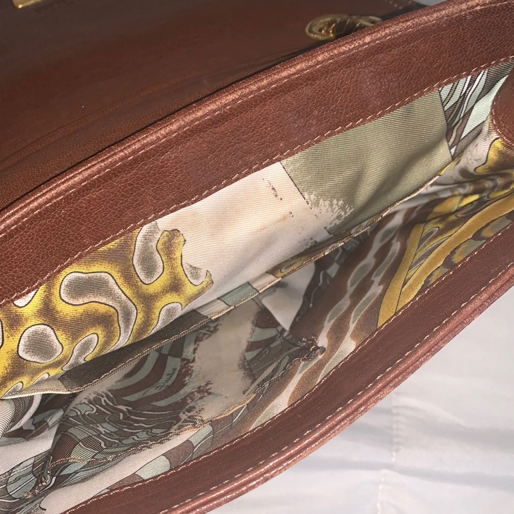 Emilio Pucci Brown Leather Shoulder Bag with Gold Chain. Vintage - Picture 2 of 16